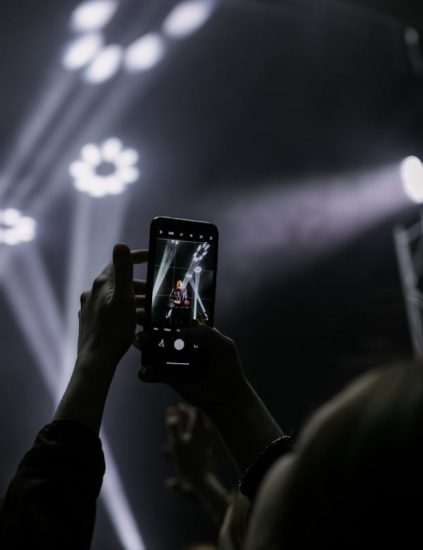 Fotografía nocturna en celulares: qué especificaciones marcan la diferencia