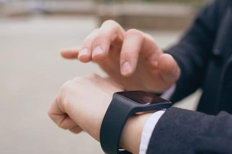 Los mejores smartwatches buenos y baratos: guía y comparativa para elegir el ideal sin gastar de más Smartwatch económico para exteriores